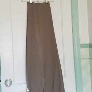 Briggs Tan Dress Pants with Pockets – Size 18